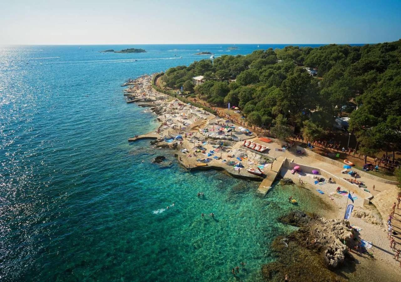 Camping Bijela Uvala - Eurocamp I Homair Πόρετς Εξωτερικό φωτογραφία